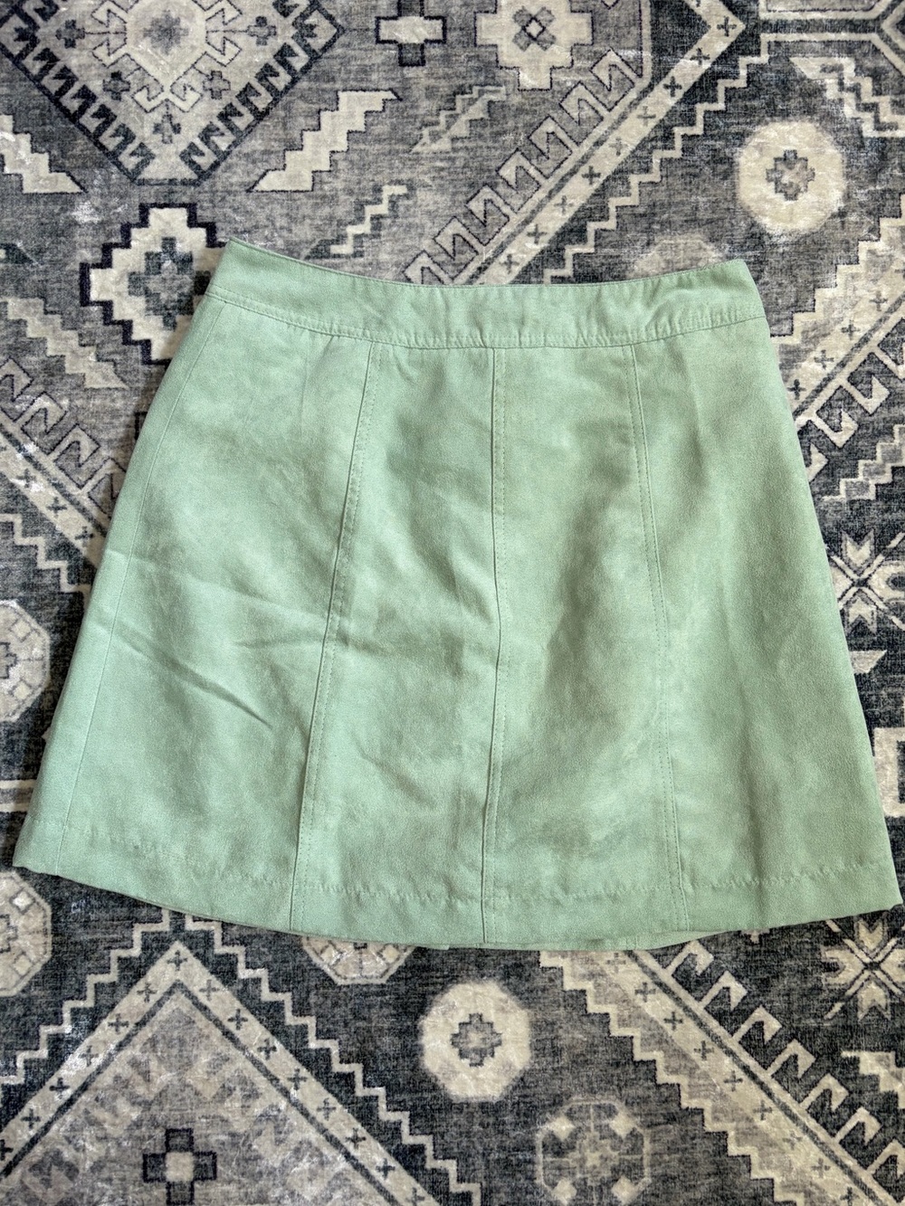 New H&M Divided faux suede mini skirt in tealish color. Size 6 - Picture 3 of 7